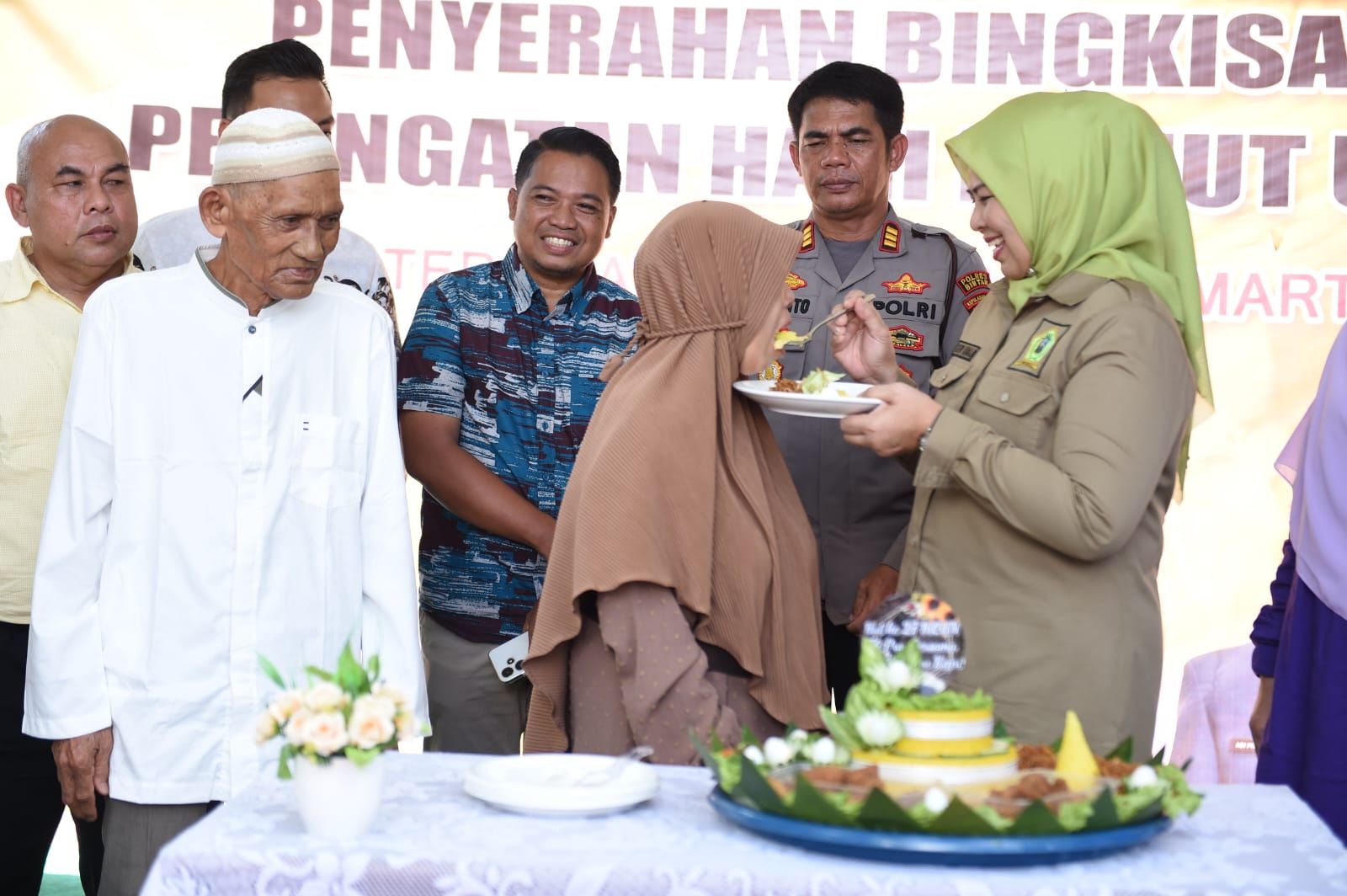 Dewi Ansar Hadiri Peringatan HLUN ke-27 di Bintan