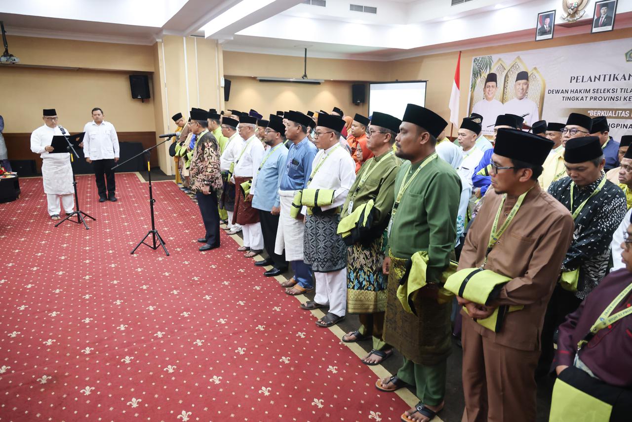 Ketua LPTQ Kepri Lantik Dewan Hakim STQH XI, Tegaskan Jaga Kualitas dan Integritas