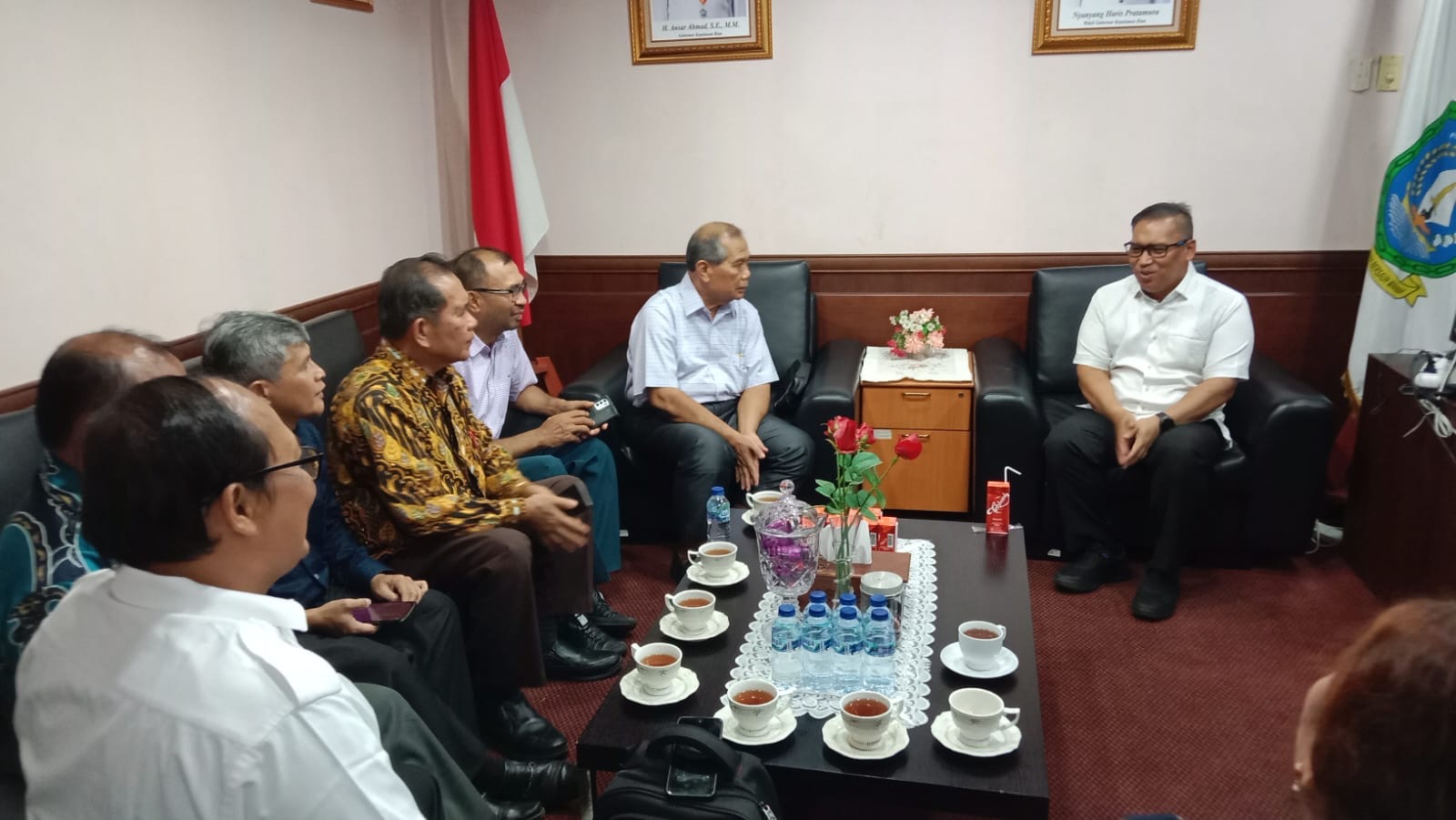 Wagub Nyanyang Terima Audiensi Pengurus PGLII Kepri di Ruang Kerjanya di Gedung Graha Kepri, Batam