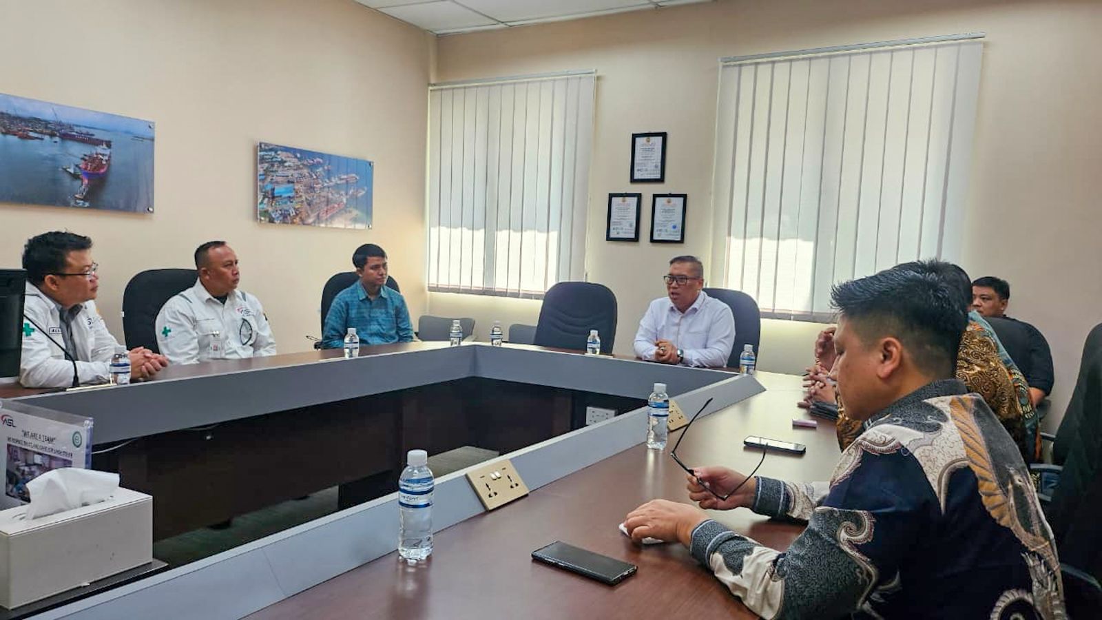 Wagub Nyanyang Tinjau Kebakaran Kapal Federal II PT ASL Shipyard Tanjunguncang