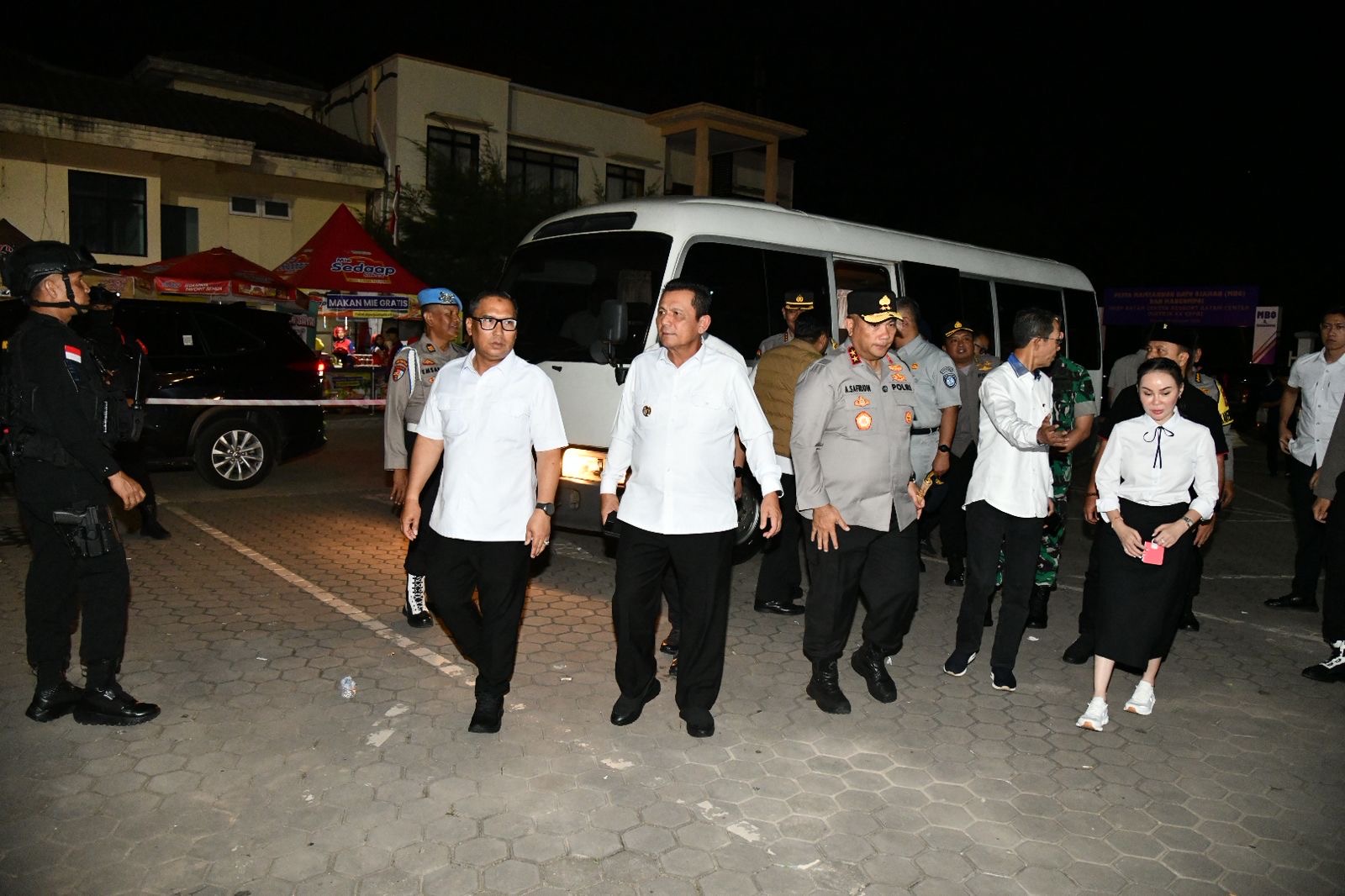 Gelar Safari Natal 2025, Gubernur Ansar dan Forkopimda Kepri Pastikan Ibadah Misa Berjalan Aman dan Lancar