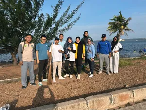 Budaya Bersih dan Hidup Sehat - Gotong Royong Area Tepi Laut Tanjungpinang
