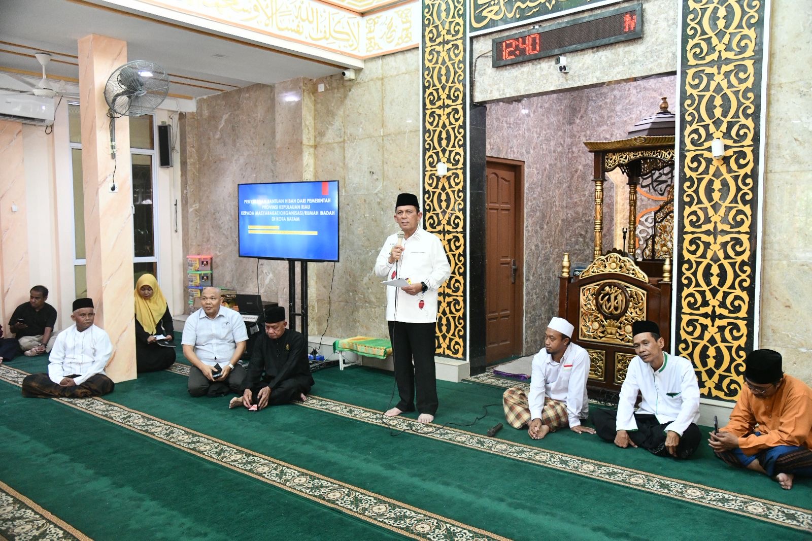 Gubernur Ansar: Pemerintah Bayarkan BPJS Ketenagakerjaan untuk 42 Ribu Nelayan dan Petani