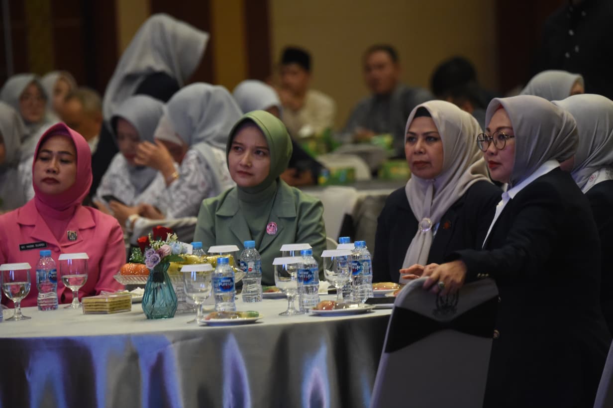 Dewi Ansar Dikukuhkan sebagai Ketua YKI Kepri 2026–2031