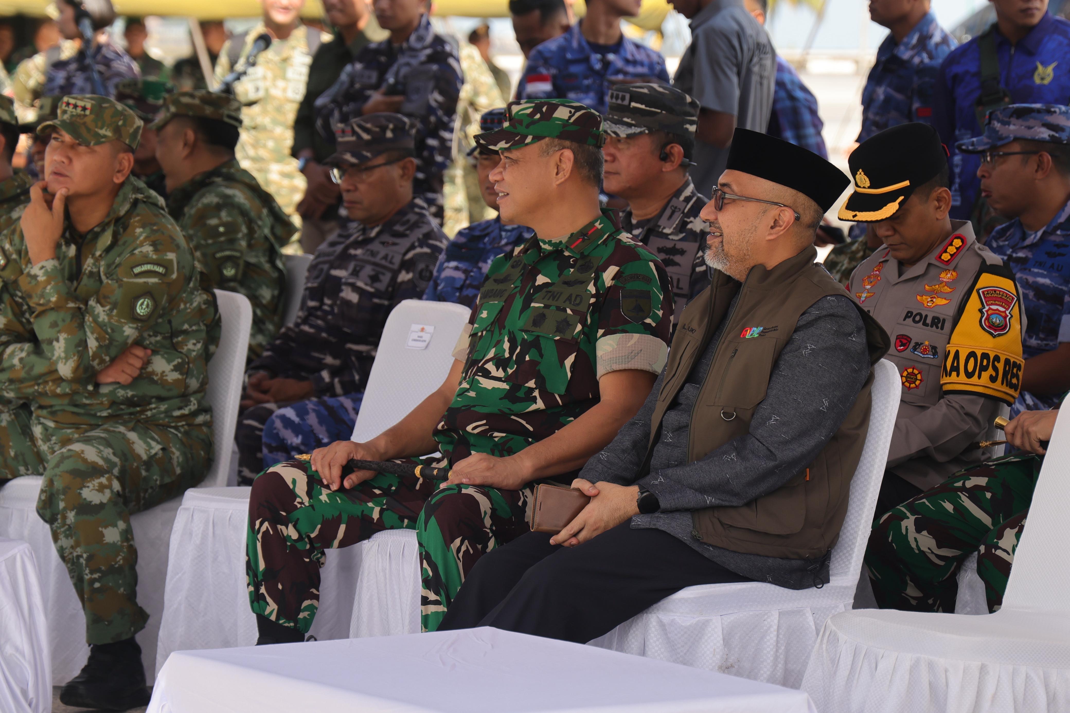 Pj. Sekda Kepri Luki Zaiman Hadiri Bazar Ramadan Kogabwilhan I di Tugu Sirih