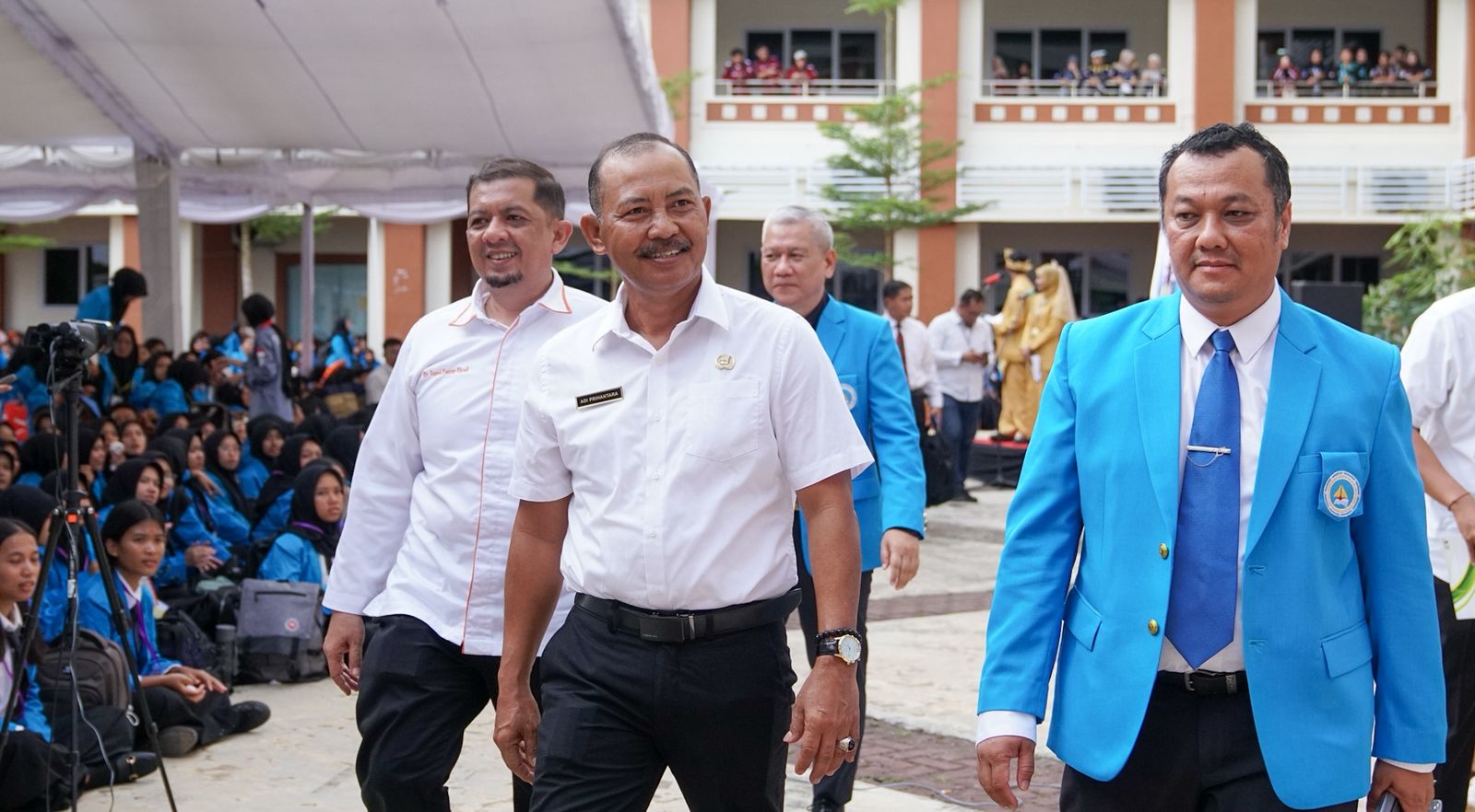 Sekdaprov Kepri Hadiri PKKMB UMRAH 2025 
*Persiapkan Diri Jadi Generasi Emas 2045