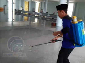 Social Distance, Jemaah Masjid Raya Dompak Berkurang