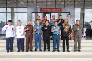 Gubernur Ansar Hadiri Pisah Sambut Pangkobwilhan I dari Laksdya Irvansyah ke Laksda Erwin