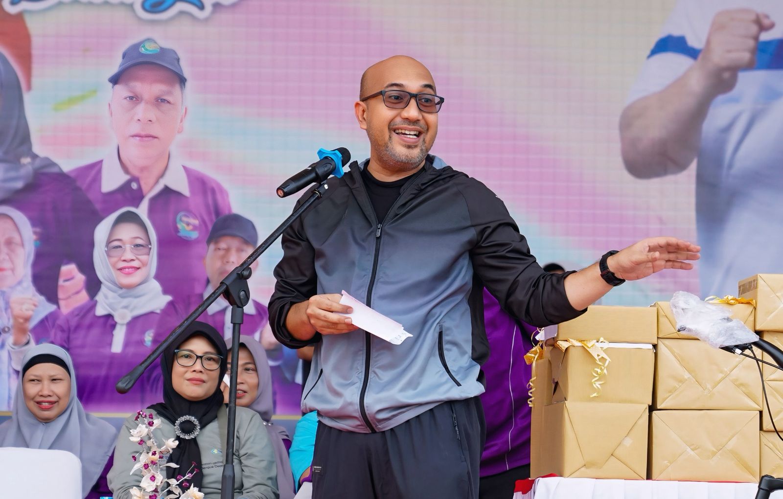 Pj. Sekdaprov Luki Hadiri Senam dan Jalan Sehat HUT KORPRI 2025, Tekankan Semangat Kebersamaan ASN