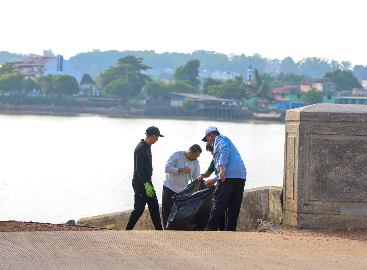 Gubernur Kepri Pimpin Goro Di Kawasan Tepi Laut Tanjungpinang