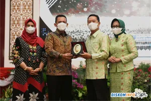 Gubernur Ansar Menghadiri Pisah sambut Kepala Kejaksaan Tinggi Kepri