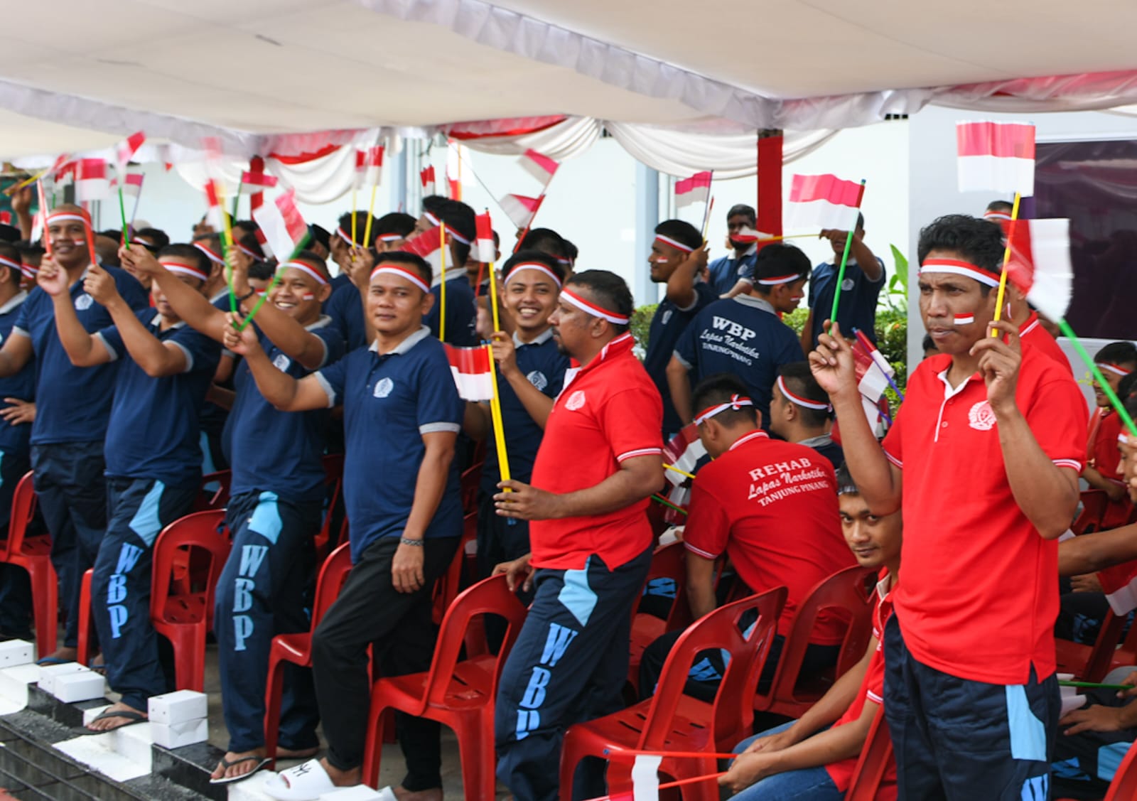 Peringati Kemerdekaan ke-80 RI, Gubernur Ansar Serahkan Remisi dan Pengurangan Masa Pidana