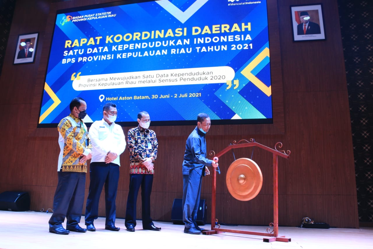 BPS dan Pemprov Kepri Bersinergi Wujudkan Satu Data Kependudukan Indonesia