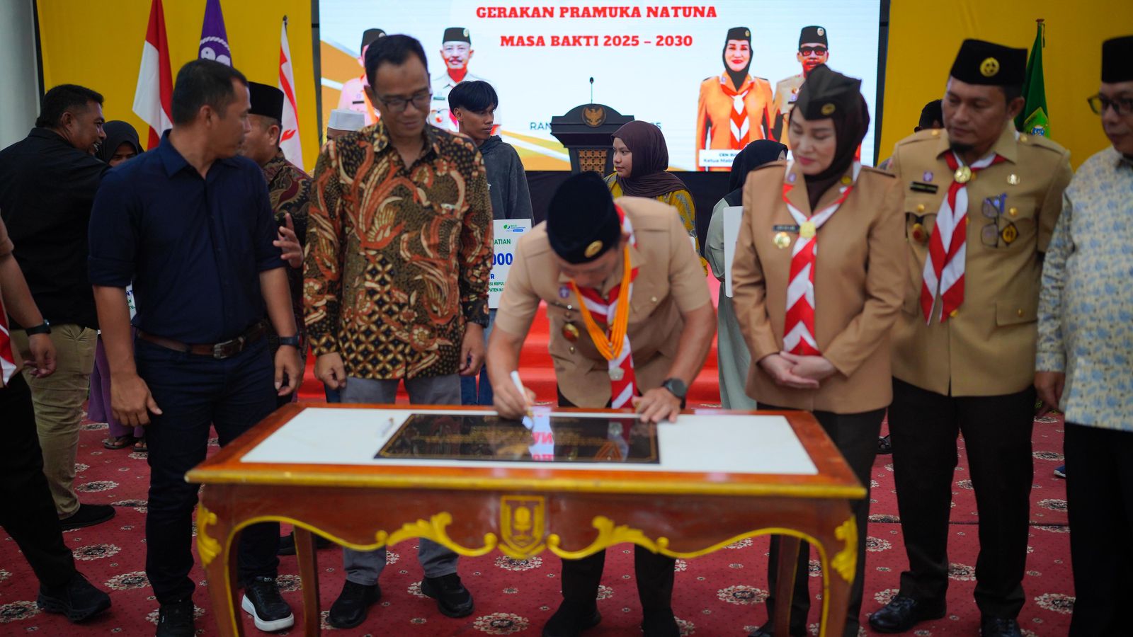 Gubernur Ansar Resmikan Listrik 24 Jam di Pulau Panjang, Semua Ibukota Kecamatan di Kepri Kini Terang Sepanjang Hari