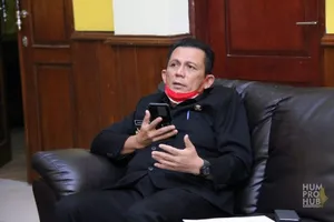 Melalui RRI, Gubernur Ansar Paparkan Jurus Pemulihan Ekonomi