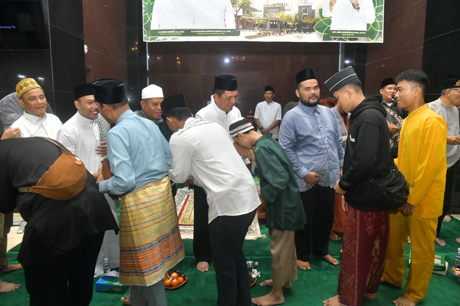 Di Masjid Al Khoir Batam, Gubernur Ansar Ajak Masyarakat Sambut Ramadhan dengan Iman dan Syukur