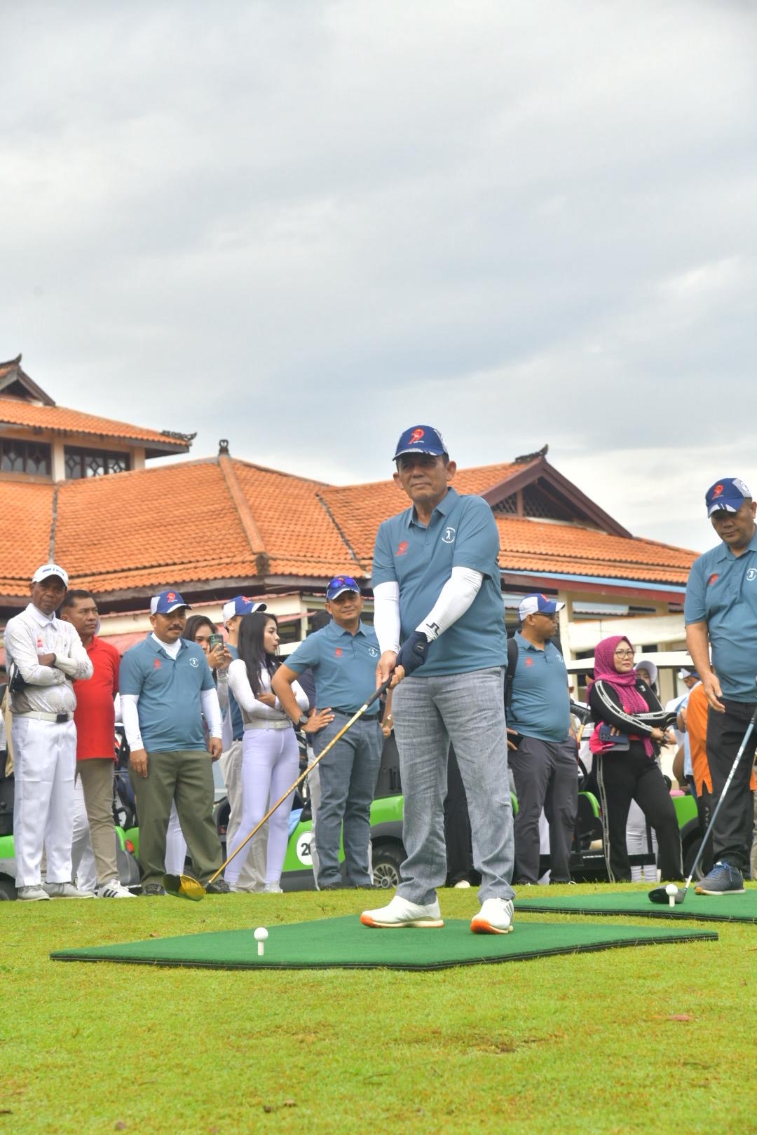 Gubernur Ansar dan Wagub Nyanyang Hadiri Bhayangkara Golf Charity Tournament 2025