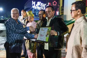 Terima Penghargaan RDK, Gubernur Ansar: "Dunia Literasi Melayu Tetap Hidup"