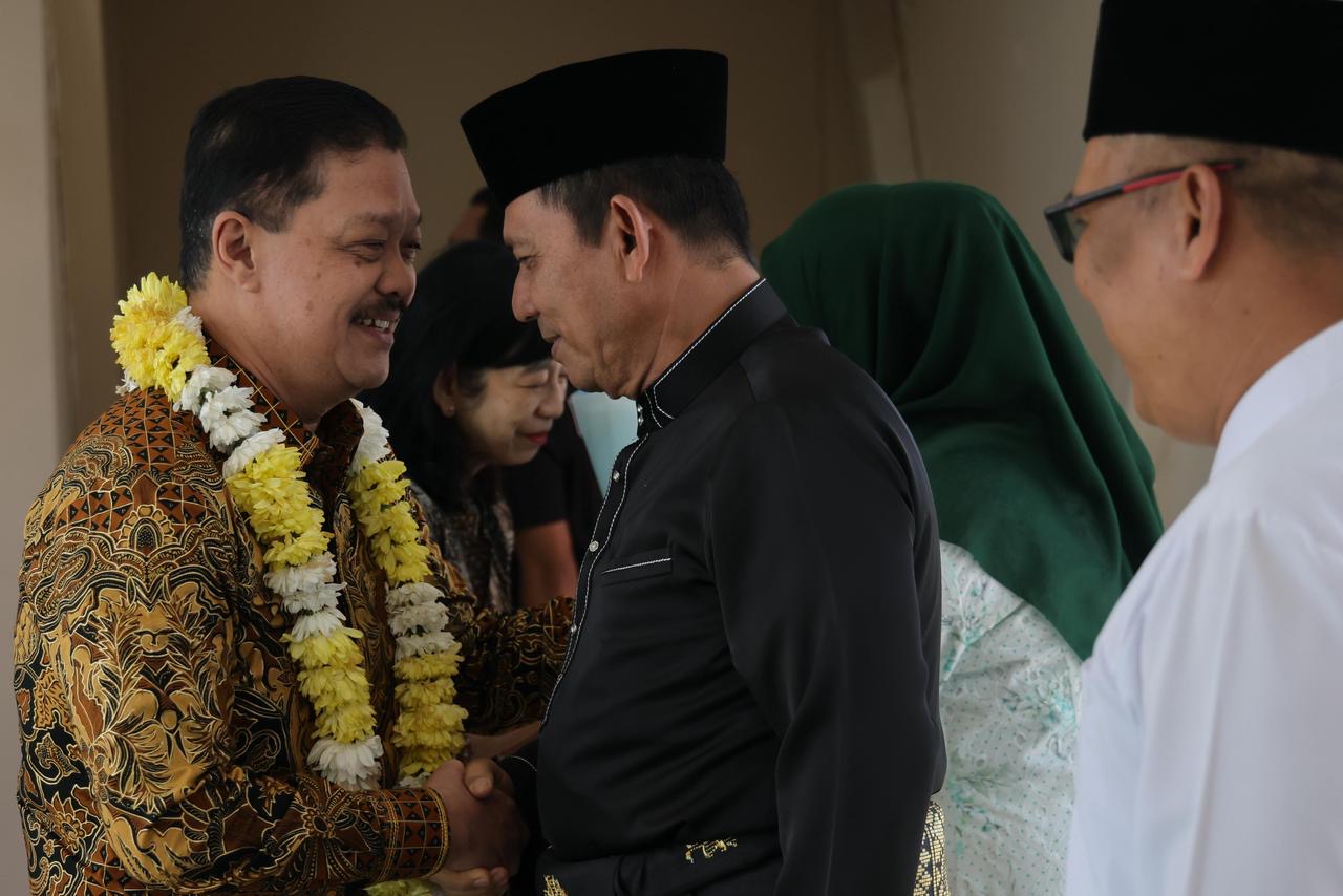 Gubernur Ansar Sambut Kajati Kepri yang Baru, Jehezkiel Devy Sudarso