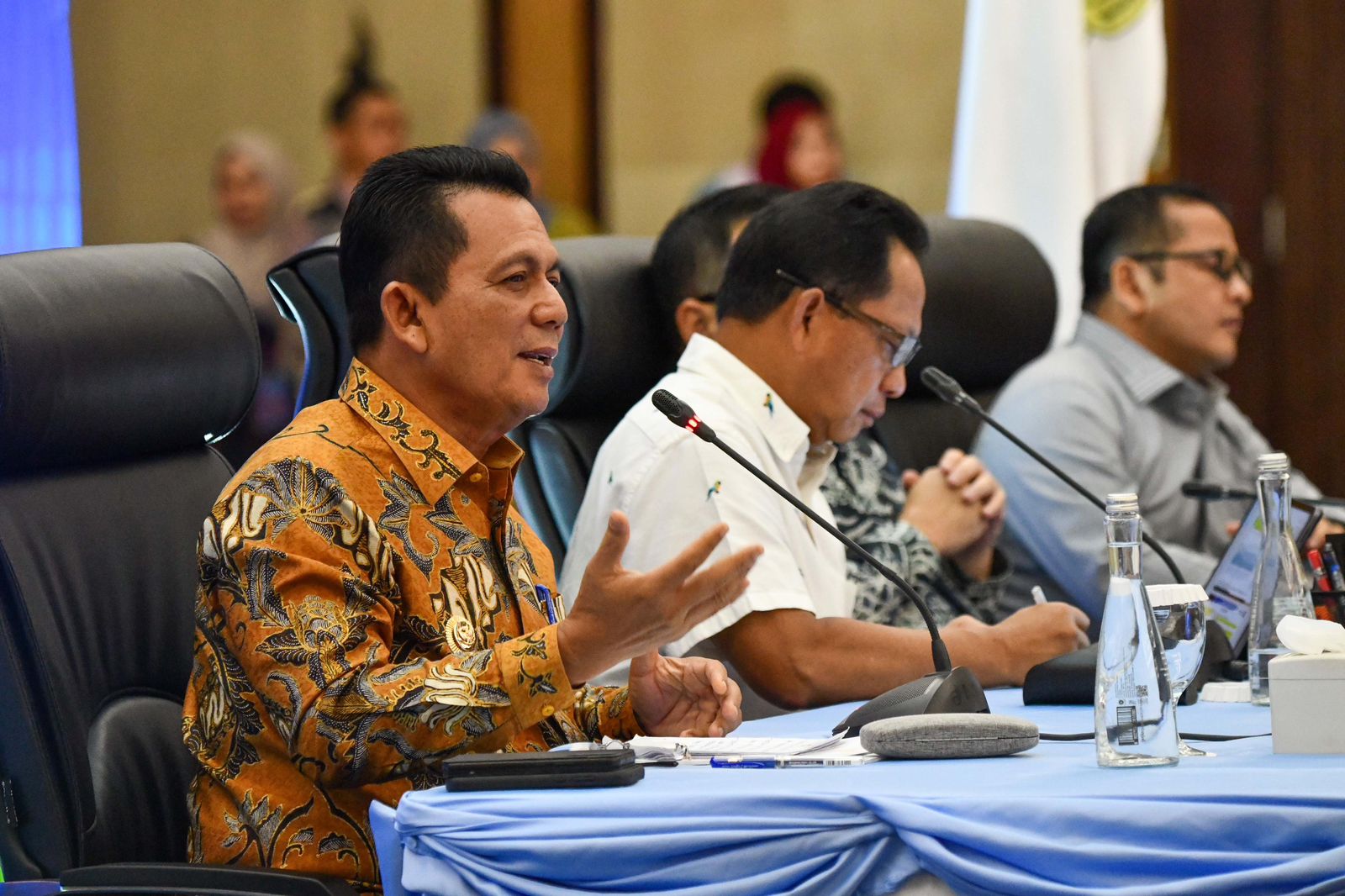 Mendagri Buka Rakor Pemerintahan Se Sumatera 2025 di Kota Batam