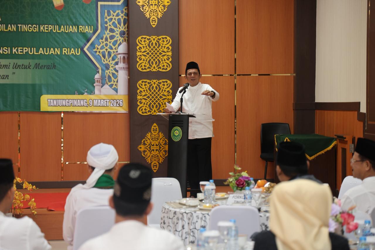 Buka Puasa Bersama Keluarga Besar Pengadilan Tinggi Kepri