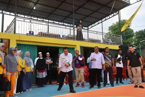 Gubernur Ansar Buka Turnamen Bola Volly Meral, Karimun