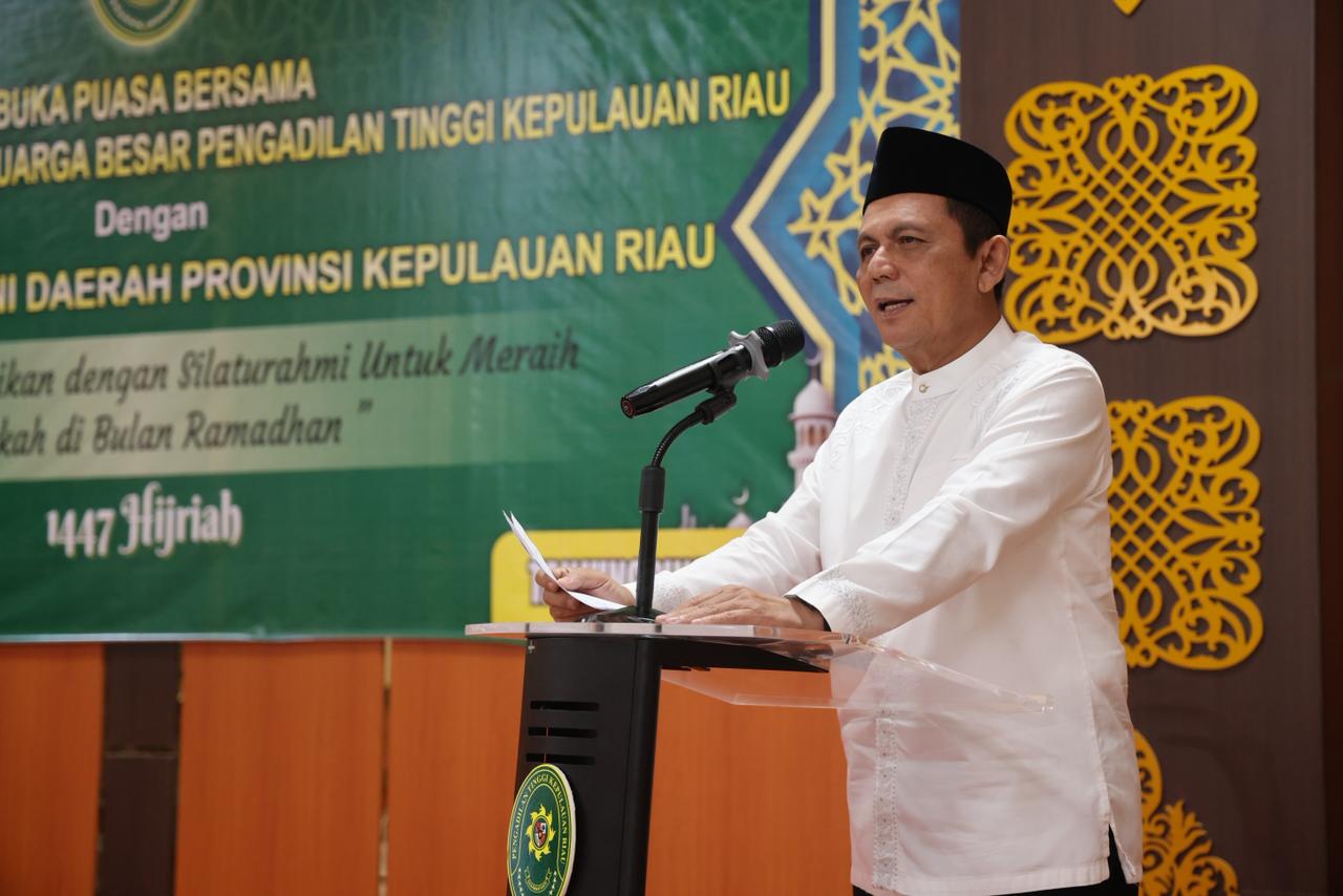 Buka Puasa Bersama Keluarga Besar Pengadilan Tinggi Kepri