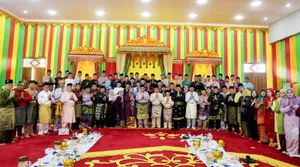 Gubernur Ansar Hadiri Halalbihalal LAM Kepri: Pererat Silaturahmi dan Kebersamaan Pasca Idulfitri