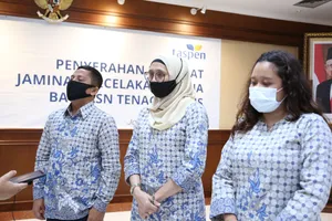 Mereka yang Bertaruh Nyawa Melawan Pandemi