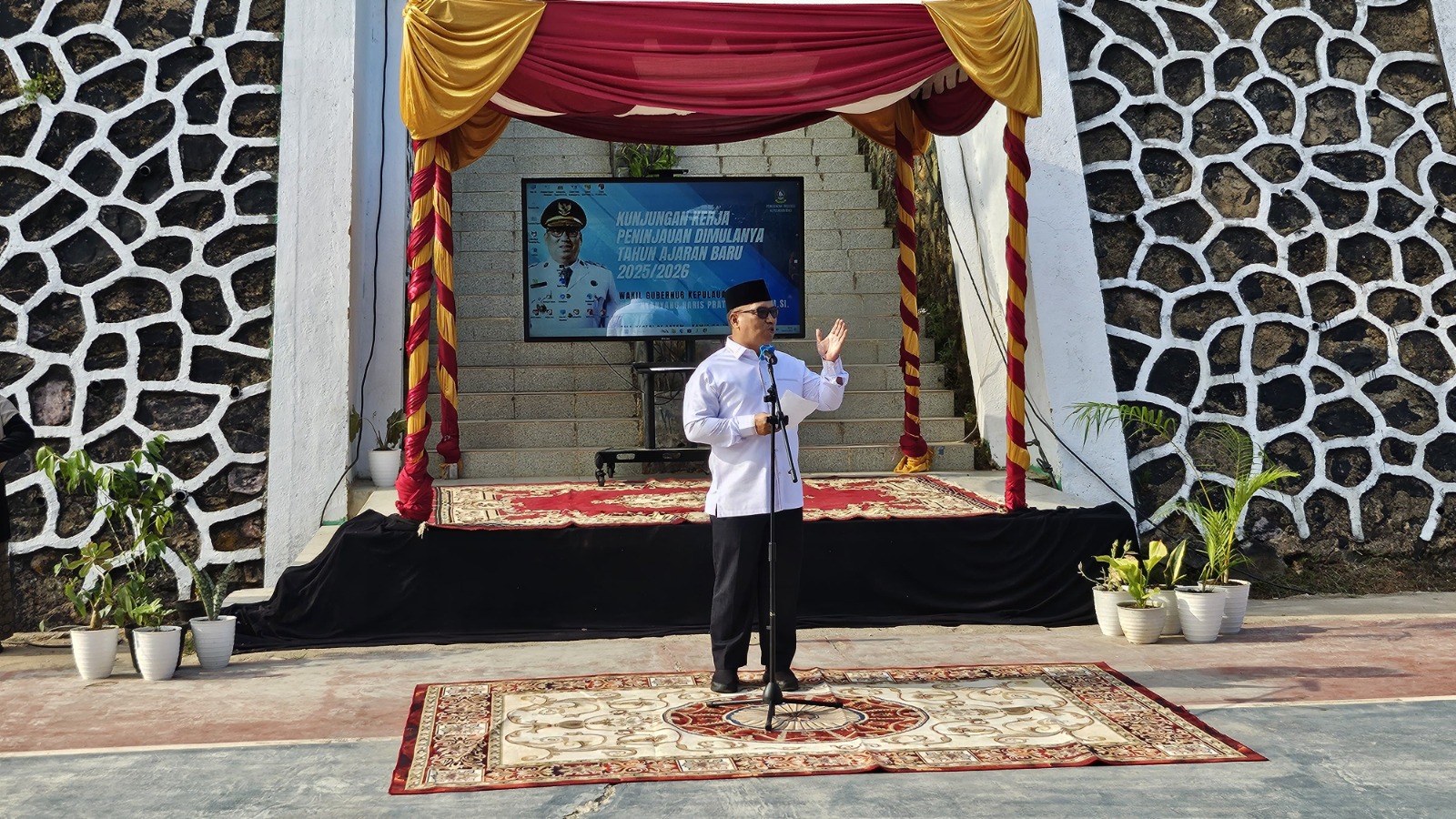 Wagub Kepri Tinjau Tahun Ajaran Baru di SMAN 21 Batam