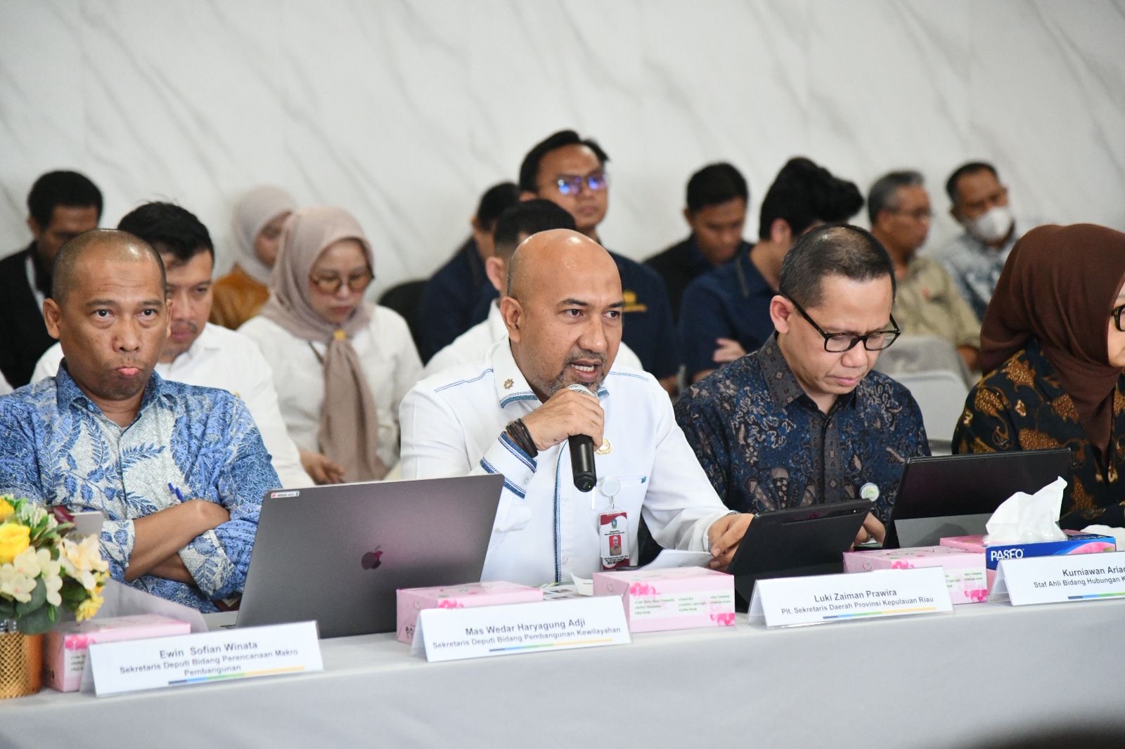 Kunjungan Kerja Komisi XI: DPR RI Dorong Penguatan Pertumbuhan Ekonomi Kepri