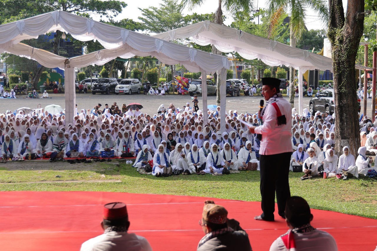 Gubernur Ansar Hadiri Semarak Muharram dan Tabligh Akbar Peduli Palestina di Tanjungpinang