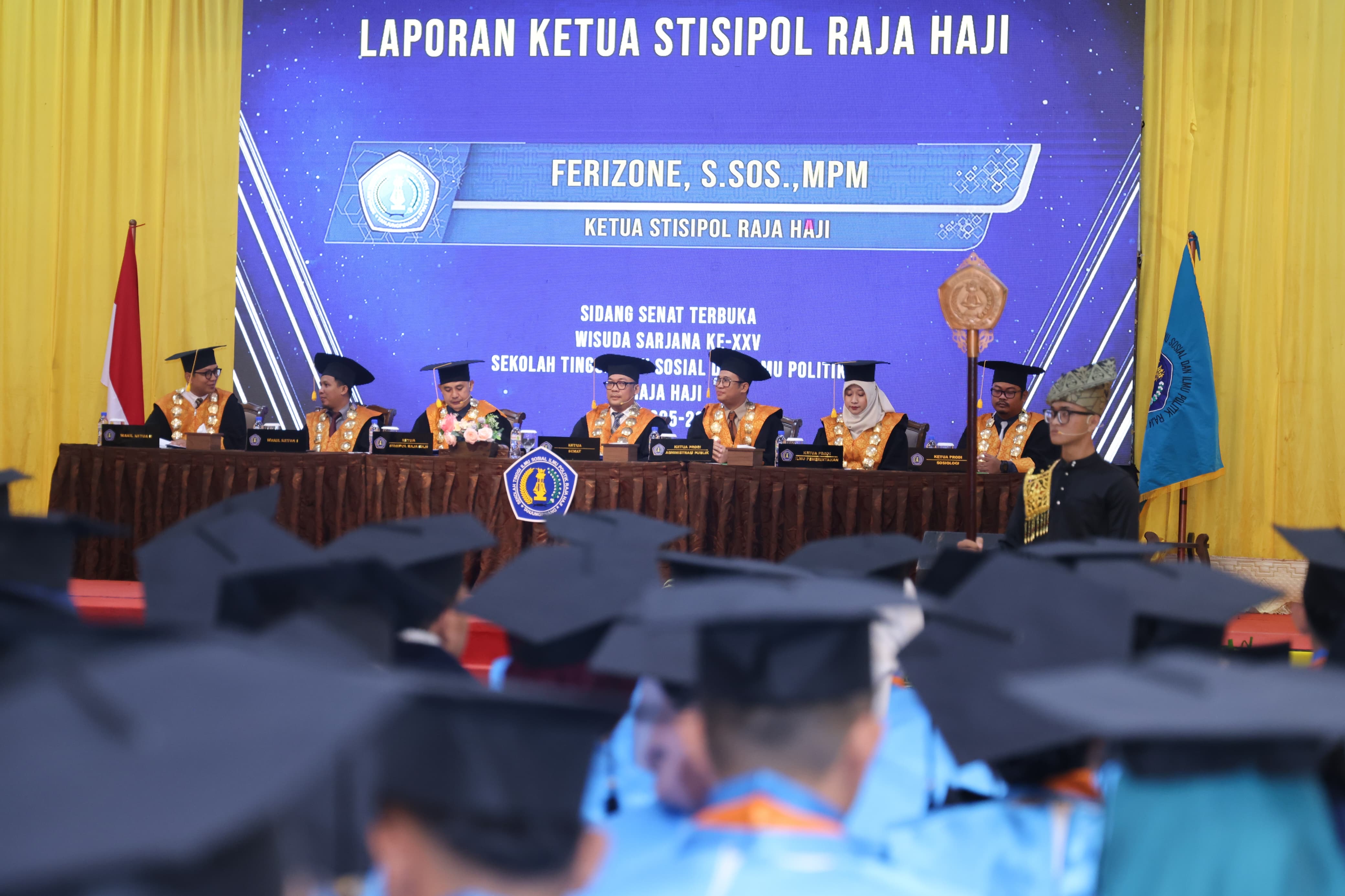 Hadiri Wisuda STISIPOL Raja Haji, Gubernur Ansar Tekankan Pentingnya SDM Adaptif