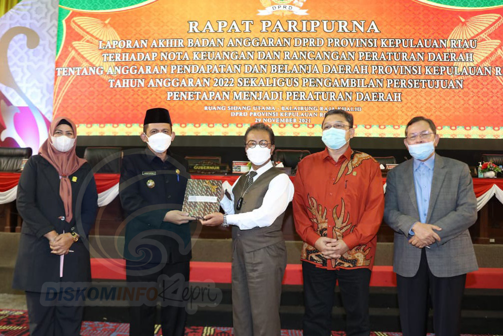 APBD Kepri 2022 Disahkan Menjadi Perda