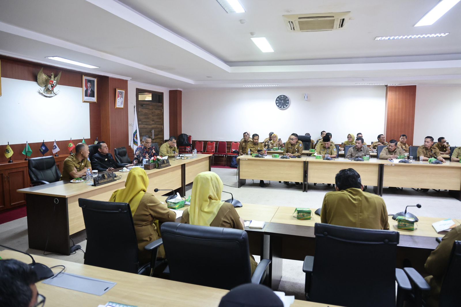 Gubernur Ansar Tegaskan Komitmen Kepri Kembali Raih Predikat Provinsi Informatif