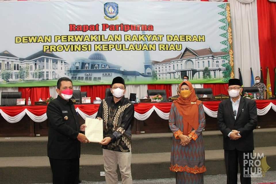 Gubernur Kepri Sampaikan KUA PPAS APBD Kepri 2021 - Belanja Daerah APBD Kepri 2021 Menurun
