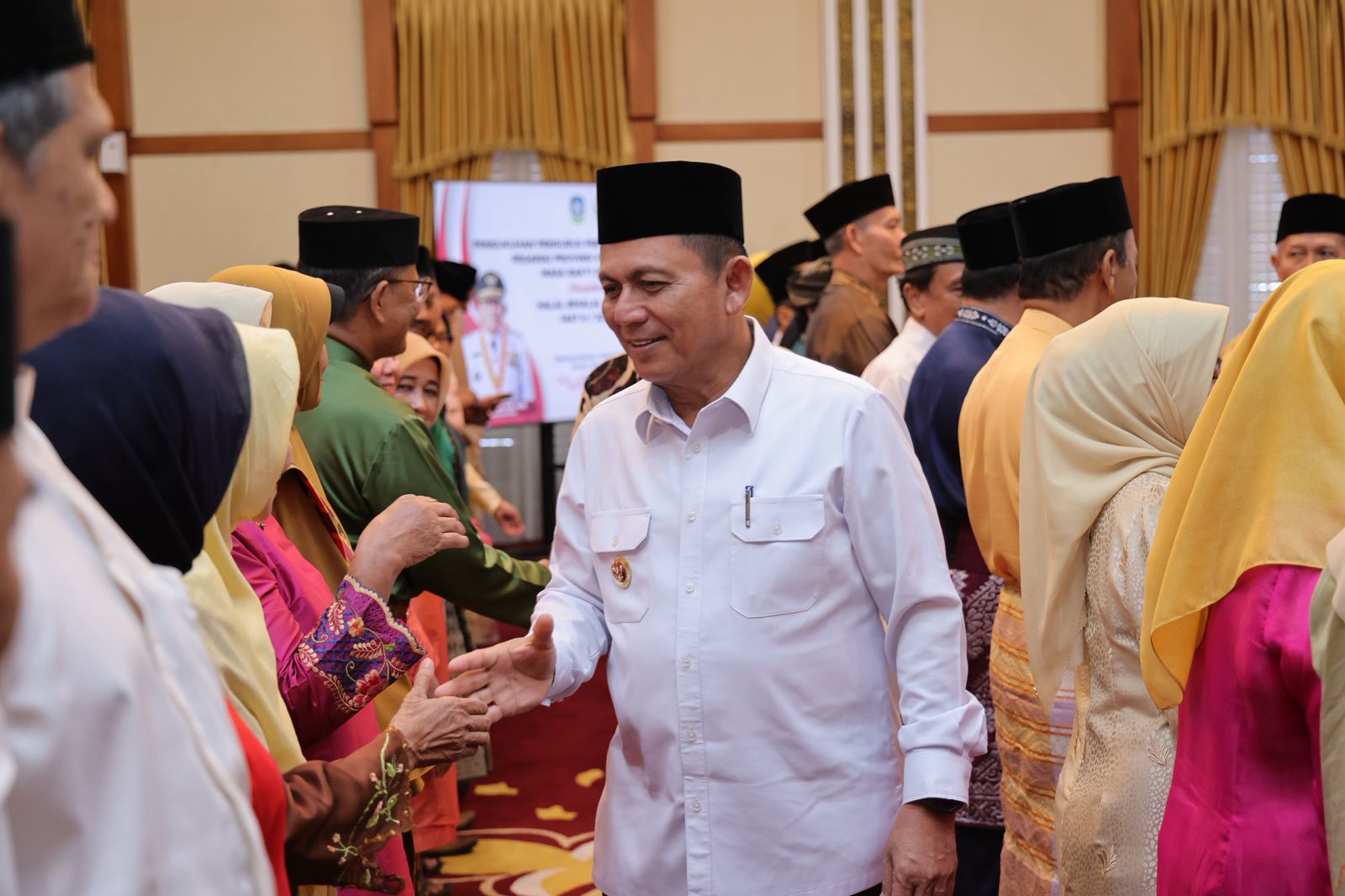 Gubernur Ansar Kukuhkan Pengurus Purnabakti Kepri, Dorong Peran dalam Pembangunan Daerah