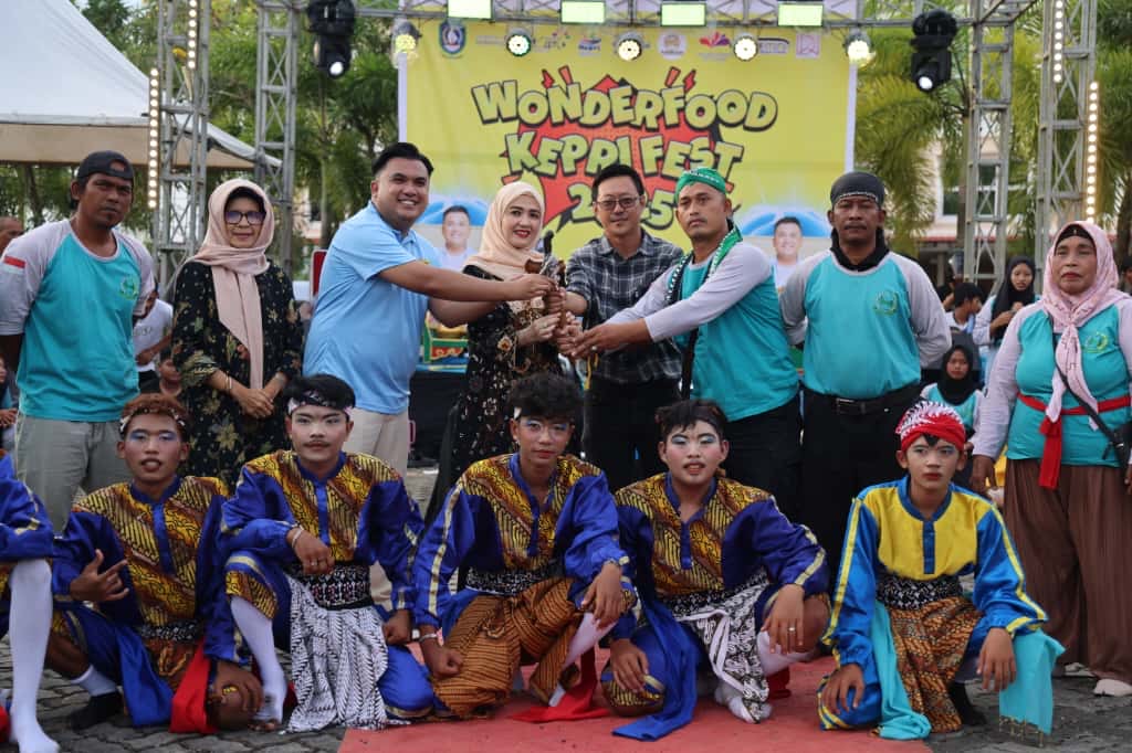 Nenny Nyanyang Buka Wonderfood Kepri Fest 2025