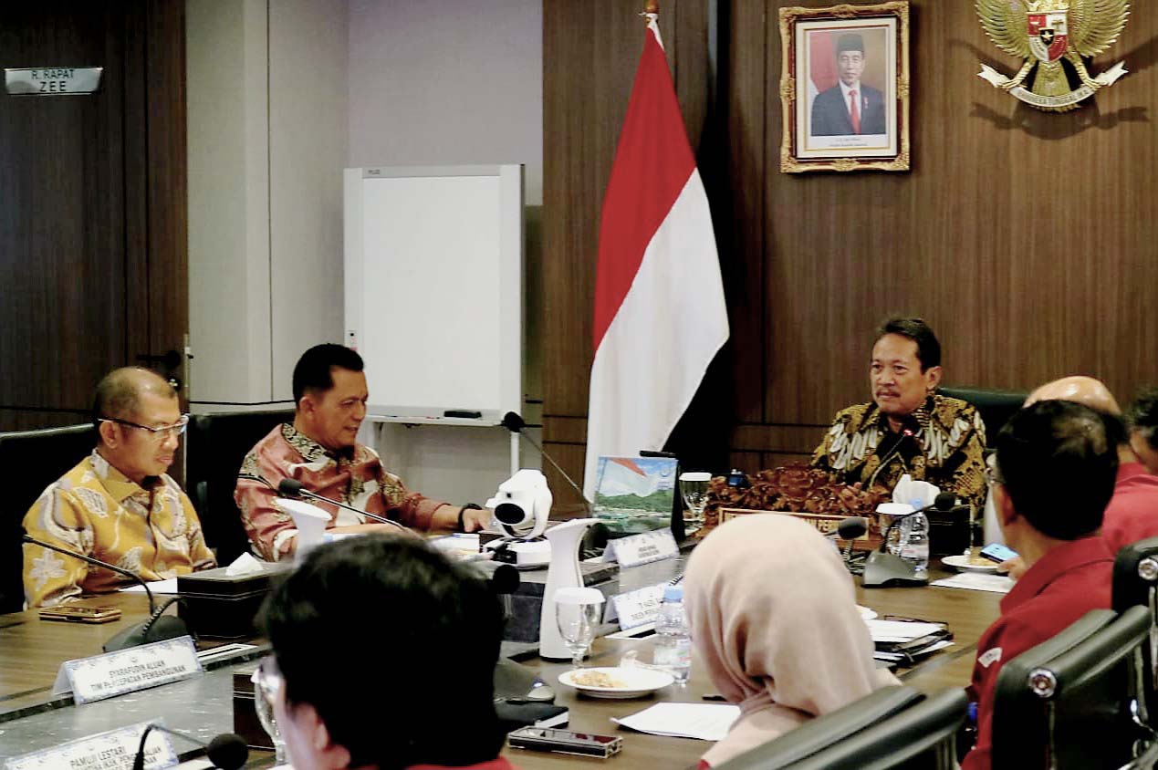 Gubernur Kepri dan Menteri KKP Bahas PP No 11 Tahun 2023 dan Persiapan GTRA Summit Karimun 2023
