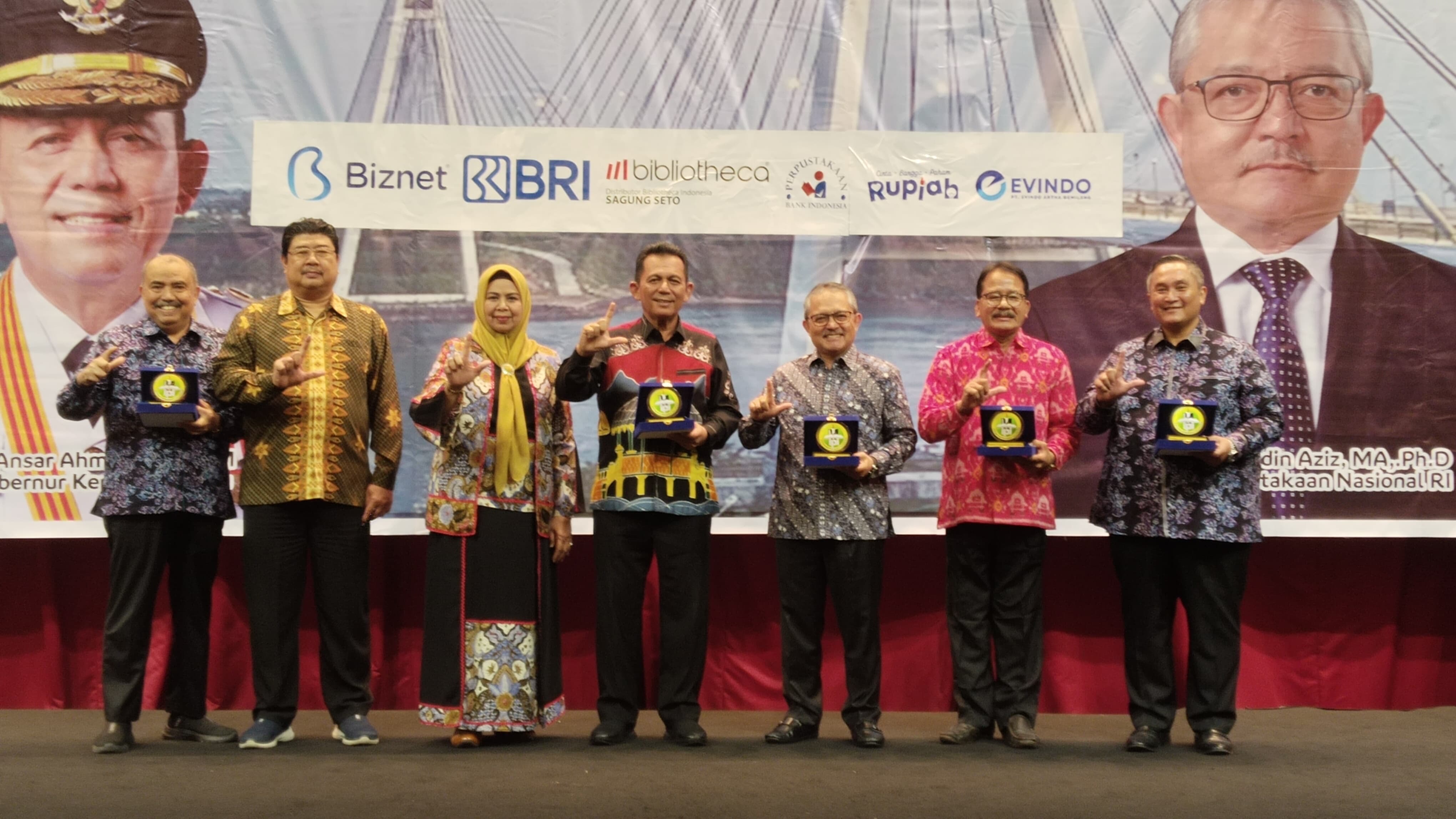 Buka Kongres IPI, Gubernur Ansar Tekankan Pentingnya Pustakawan Terus Berbenah di Era Digital