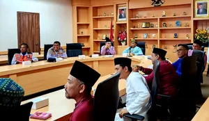 Pemprov Kepri Jajaki Rencana Penggunaan Kendaraan Bertenaga Listrik Sesuai Instruksi Presiden
