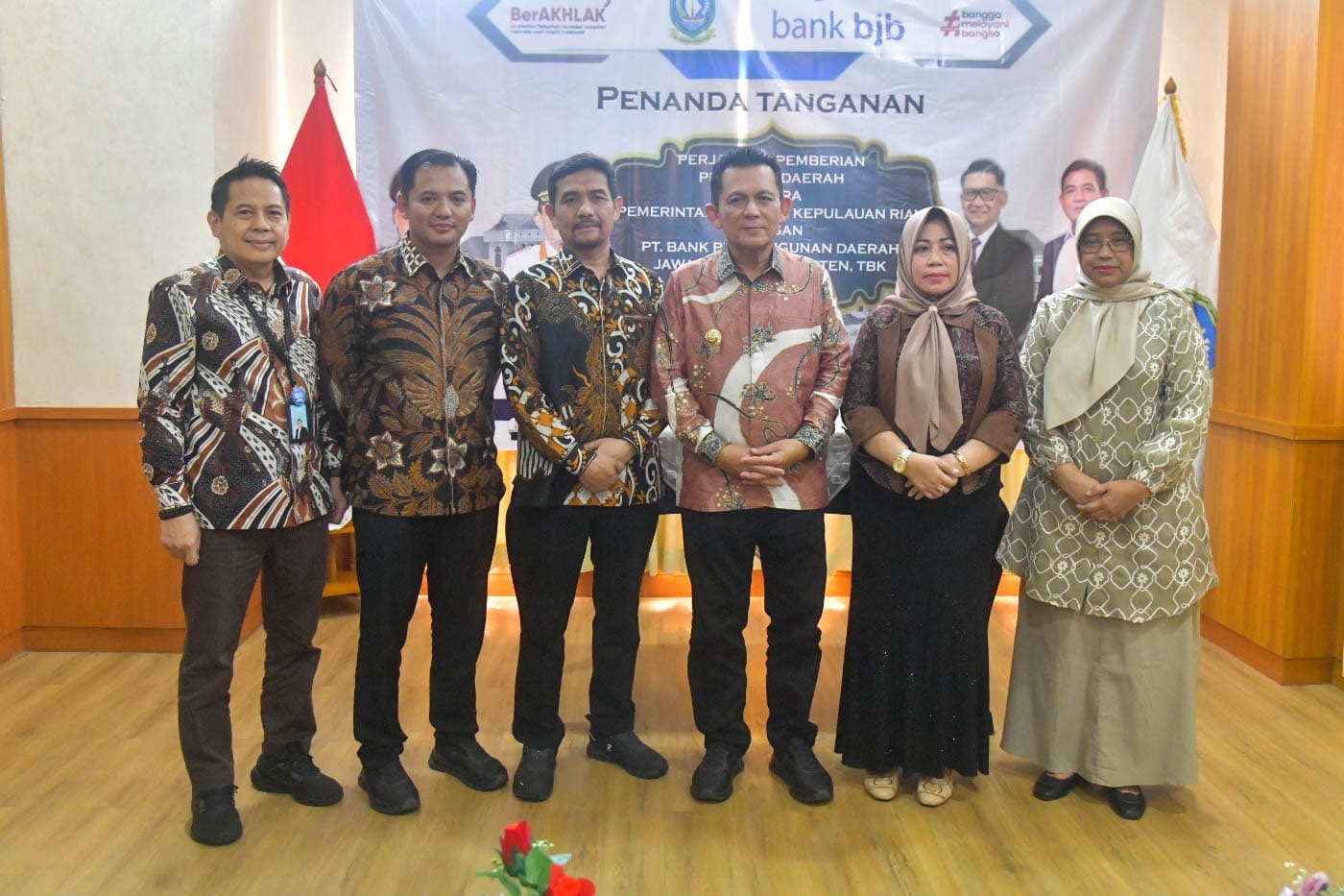 Pemprov Kepulauan Riau Teken Perjanjian Pinjaman Daerah dengan Bank BJB