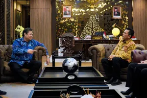 Gubernur Ansar Temui Airlangga Hartarto Laporkan Kemajuan Proyek Jembatan Batam-Bintan