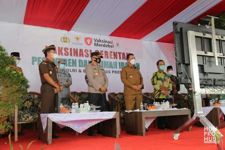 Capaian Vaksinasi Kepri Melebihi Target Nasional