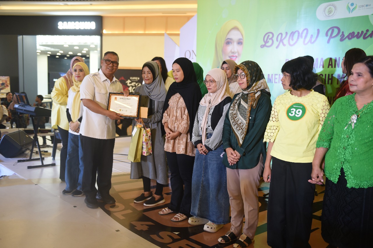 Wagub Nyanyang Hadiri Bakti Sosial Anak Berkebutuhan Khusus di One Batam Mall