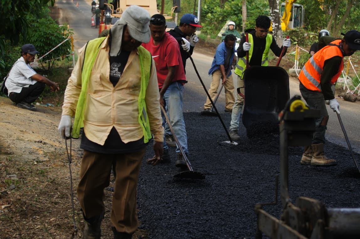 Pemprov Kepri Laksanakan Perbaikan Jalan Nusantara KM 13 Tanjungpinang-Kijang