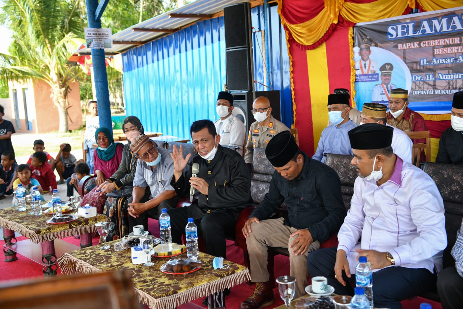 Gubernur Ansar Bersilaturahmi dengan Masyarakat Kundur