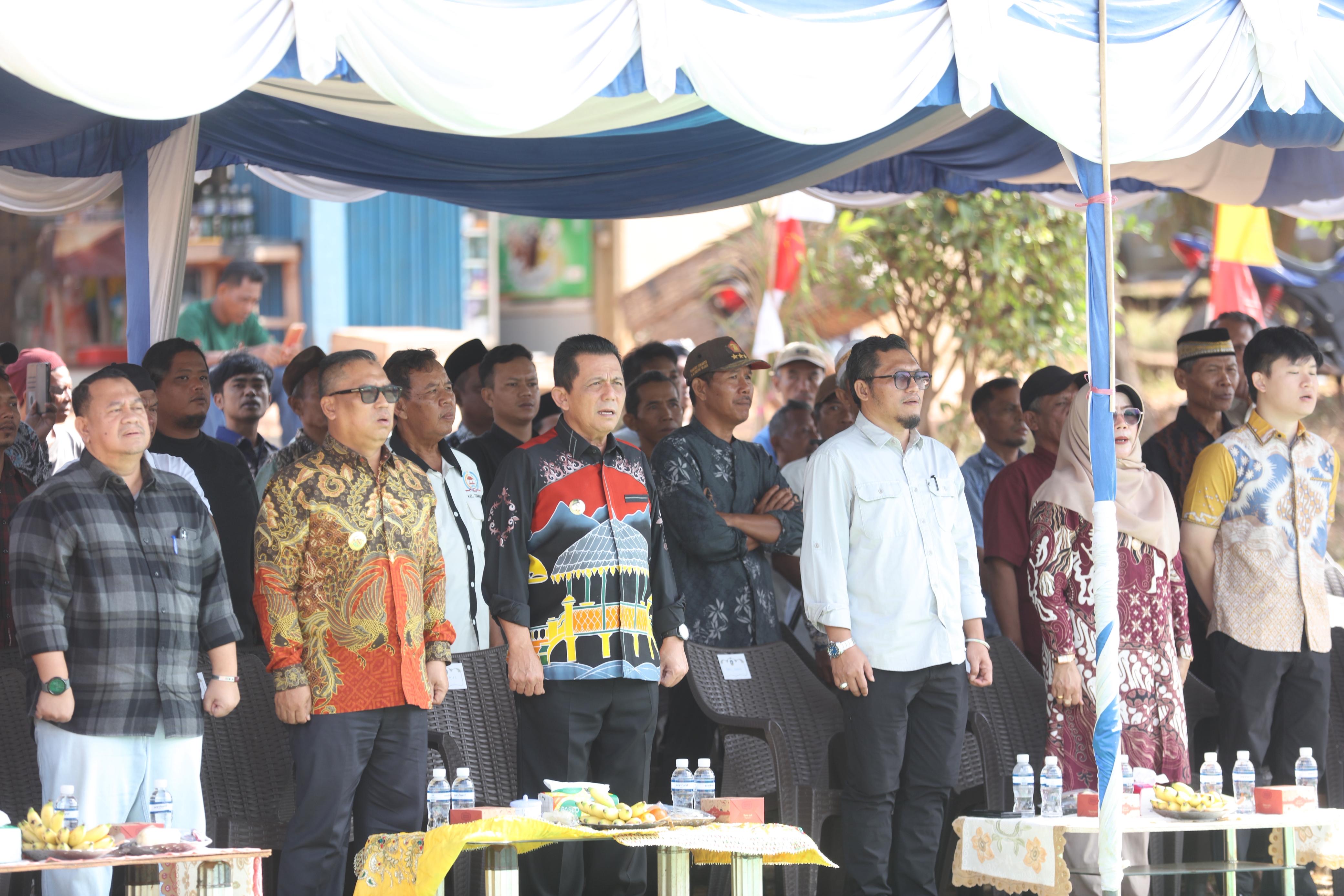 Program Kepri Terang Hadir di Kampung Tembesi Sidomulyo, Gubernur Ansar Resmikan Listrik 24 Jam