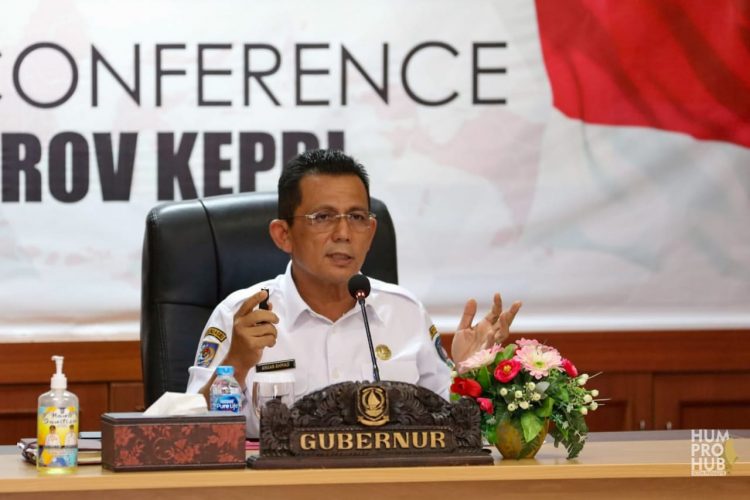 Gubernur Pimpin Rapat Penanganan PMI Bersama Timwas PPMI DPR RI