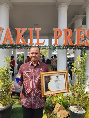 Pemprov Kepri Raih Terbaik Tiga Nasional pada Anugerah Keterbukaan Informasi Publik 2023